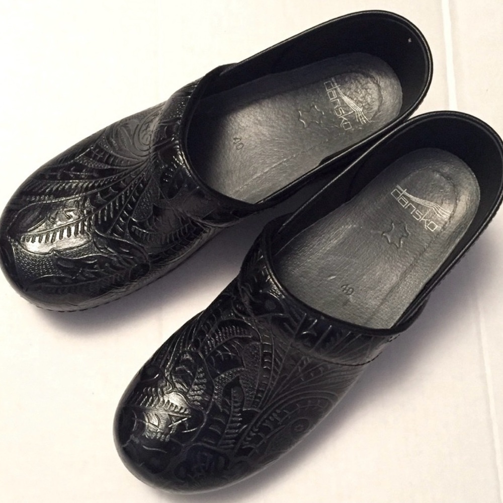 Nice Dansko Black Tooled Pro Clogs Mules 40